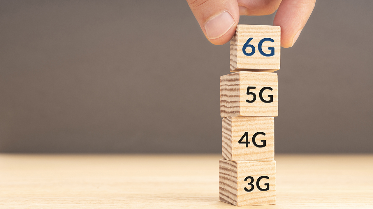6G mejora a 5G, 4G y 3G